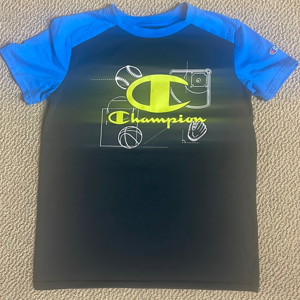 Champion tshirt size 14 / 16. Blue and black. See pictures!
